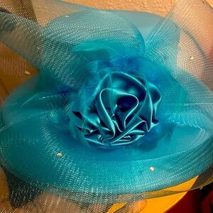 ❤️#9 DONNA VINCI TURQUOISE CHURCH LADY BEAUTIFUL HAT! ORIGINAL BOX